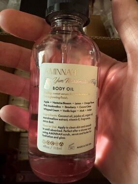Aminnah Yum Marshmallow Fluff Body Oil